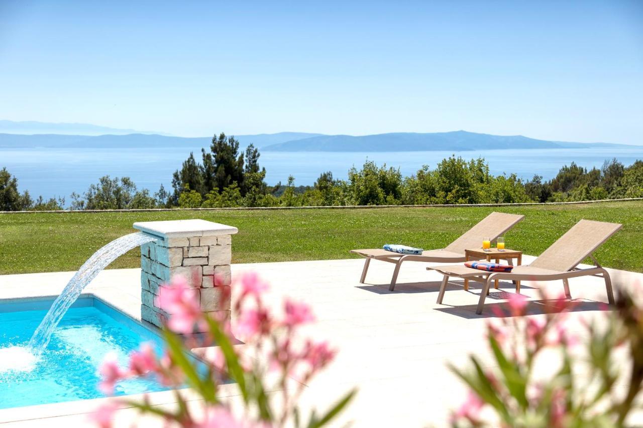Luxury Panorama Vila With Amazing Seaview In Gondolici 7 Km From Rabac Лабин Экстерьер фото